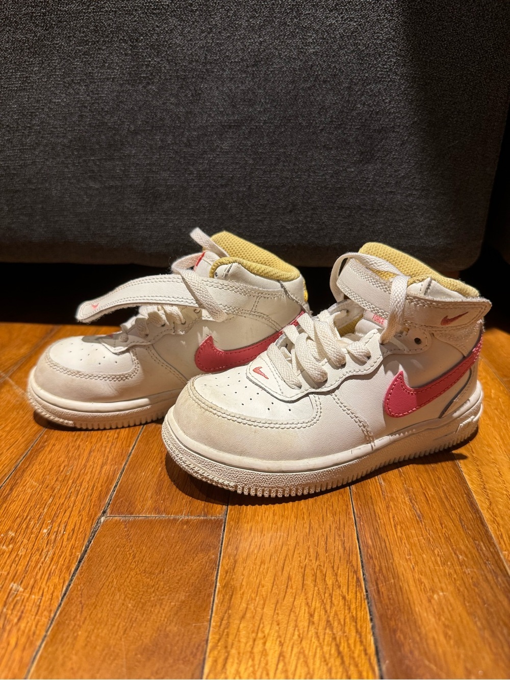 Nike Air Force 1 Mid LE Size 9C Sail White Coral DH2933 102